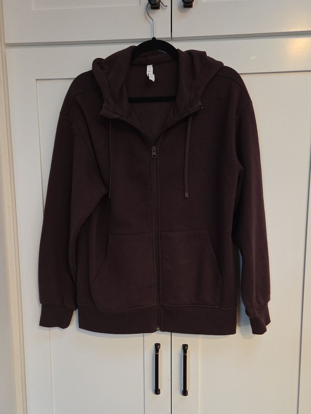 Zella Woman's Full-Zip Hoodie Jacket in Dark Purple.